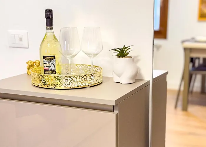 C A.l.i. By Ca-sa Check Daire Chioggia