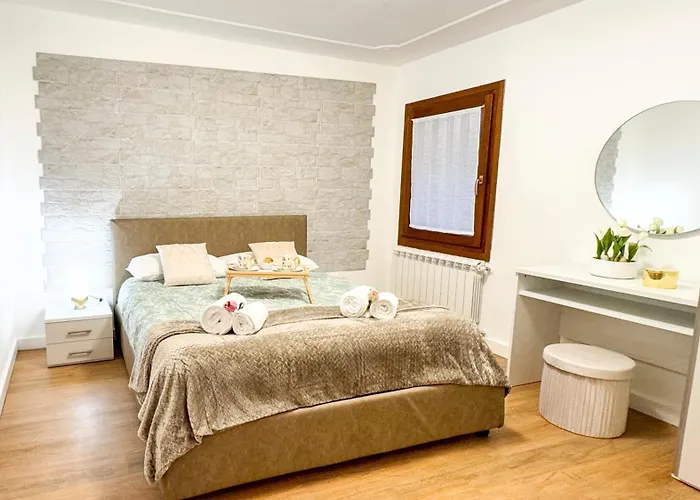 C A.l.i. By Ca-sa Check Chioggia